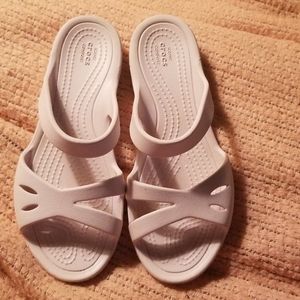 Crocs comfort sandels
